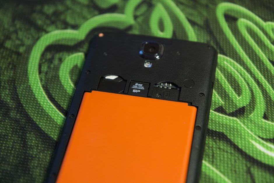 Xiaomi Redmi Note разъемы для SIM и microSD