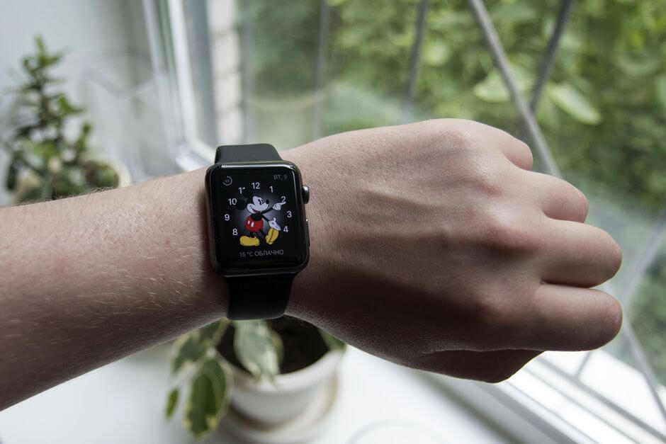 Полный обзор Apple Watch Sport 42mm