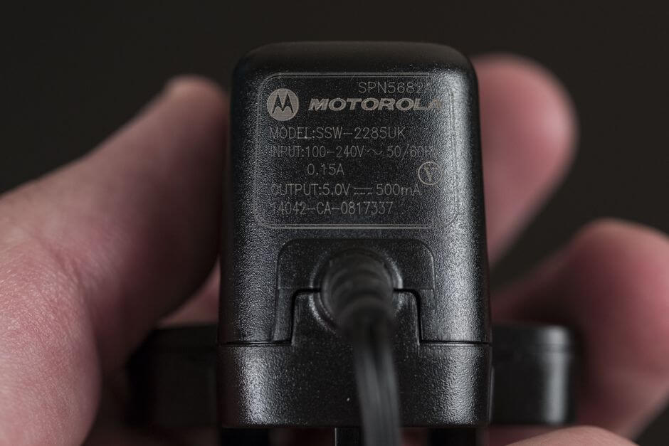 адаптер питания на 500 мА из комплектации Motorola Moto G 2nd gen