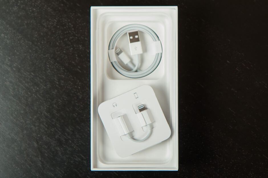 комплектация Apple iPhone 7 Plus