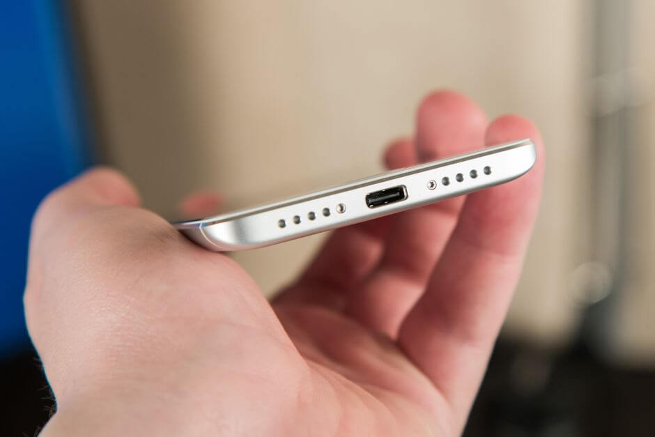 USB type C в Xiaomi Mi 5s